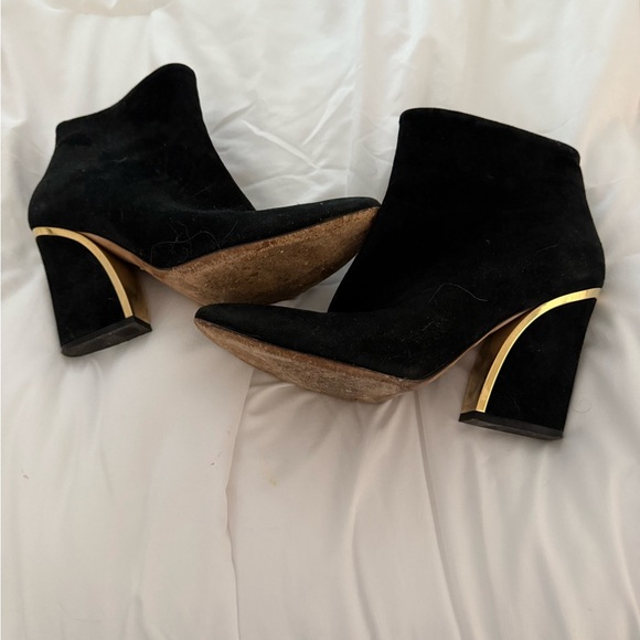 Black and Gold Ankle Boots with Sculptural Heel - Picture 1 of 5